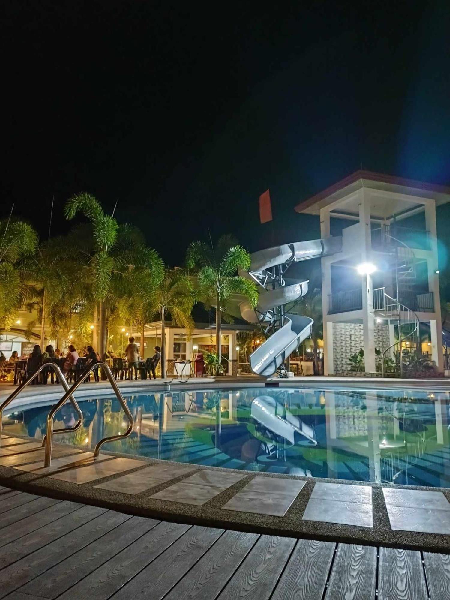 Marand Family Resort Bauang Esterno foto