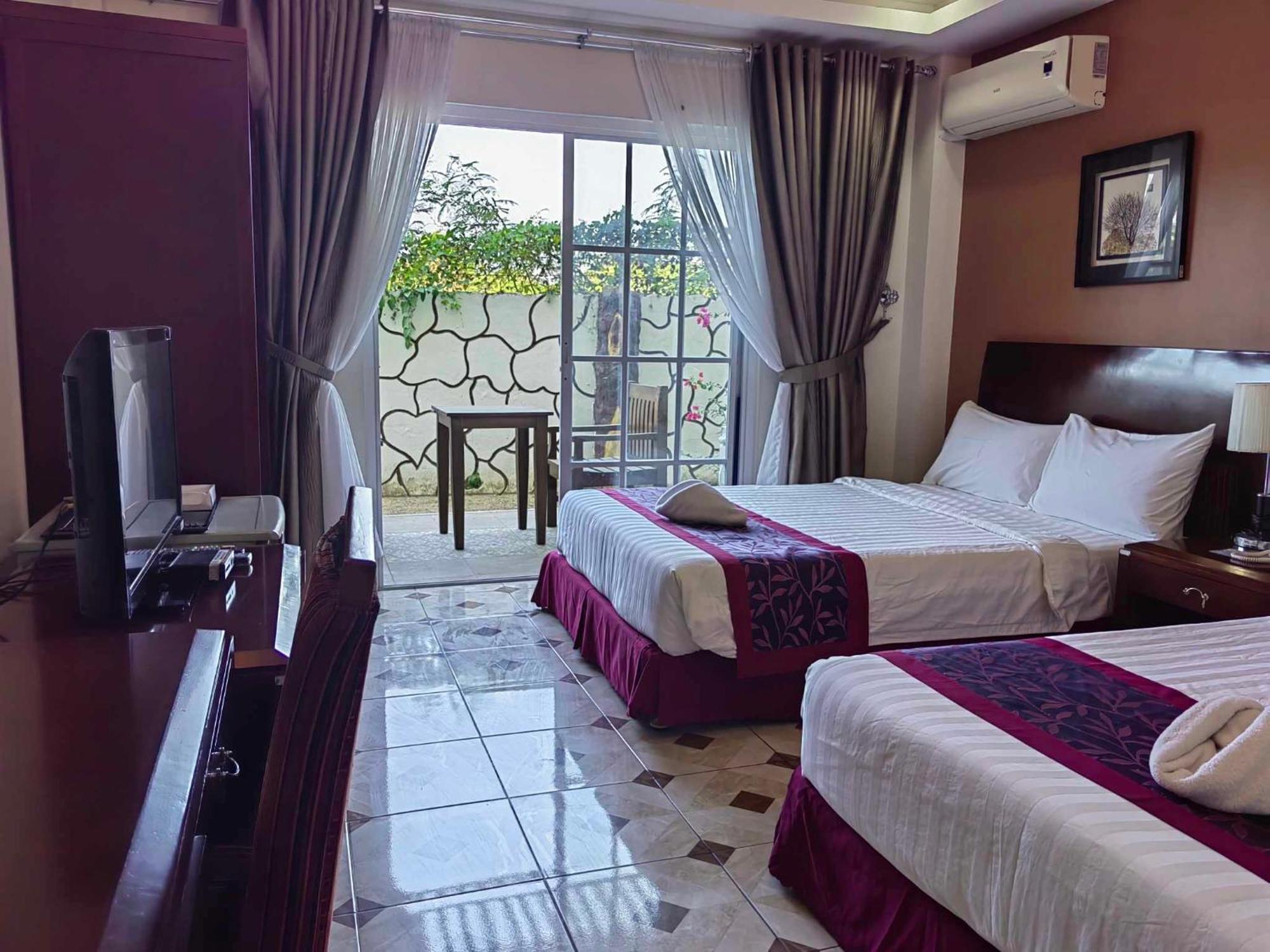 Marand Family Resort Bauang Esterno foto